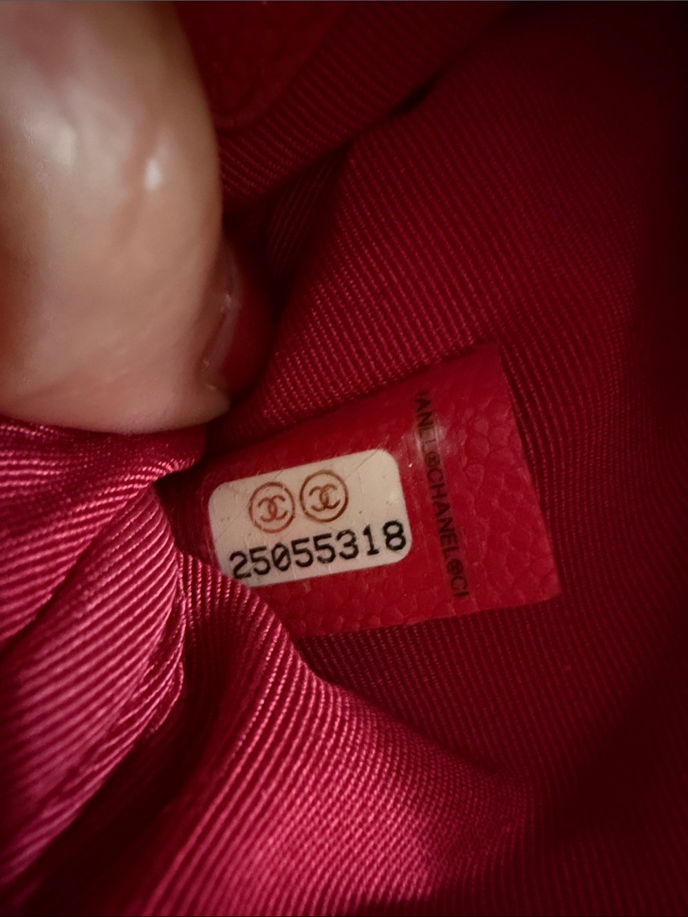 CHANEL Hot Pink/Fuscia Mini-O Case - Picture 7 of 13